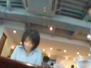 Horny Nippon Dining: Girl Swallows SAttributes in Public Toykyo Osaka