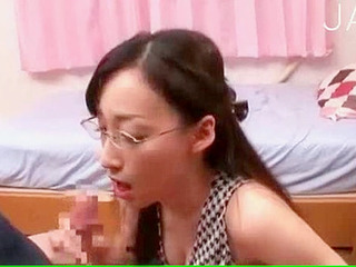 Japanese slut with glasses gets anal sex in Tokyo hotel room