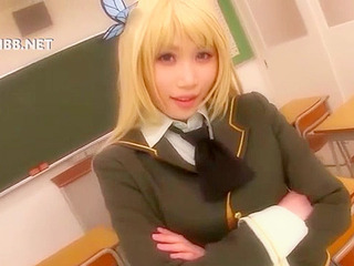 Japanese Babe Getting Fucked in Tokyo XXX Porn